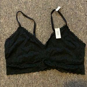New black lace bralette